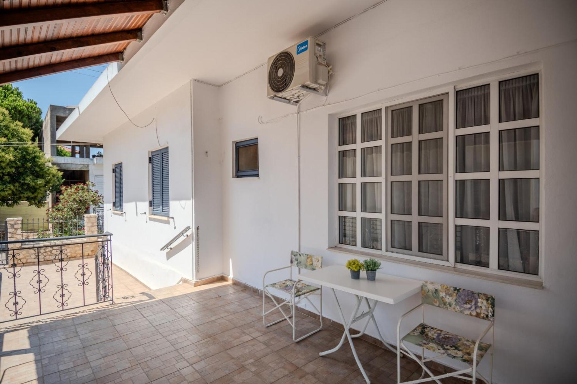 Grimihome Filiatra Exterior photo